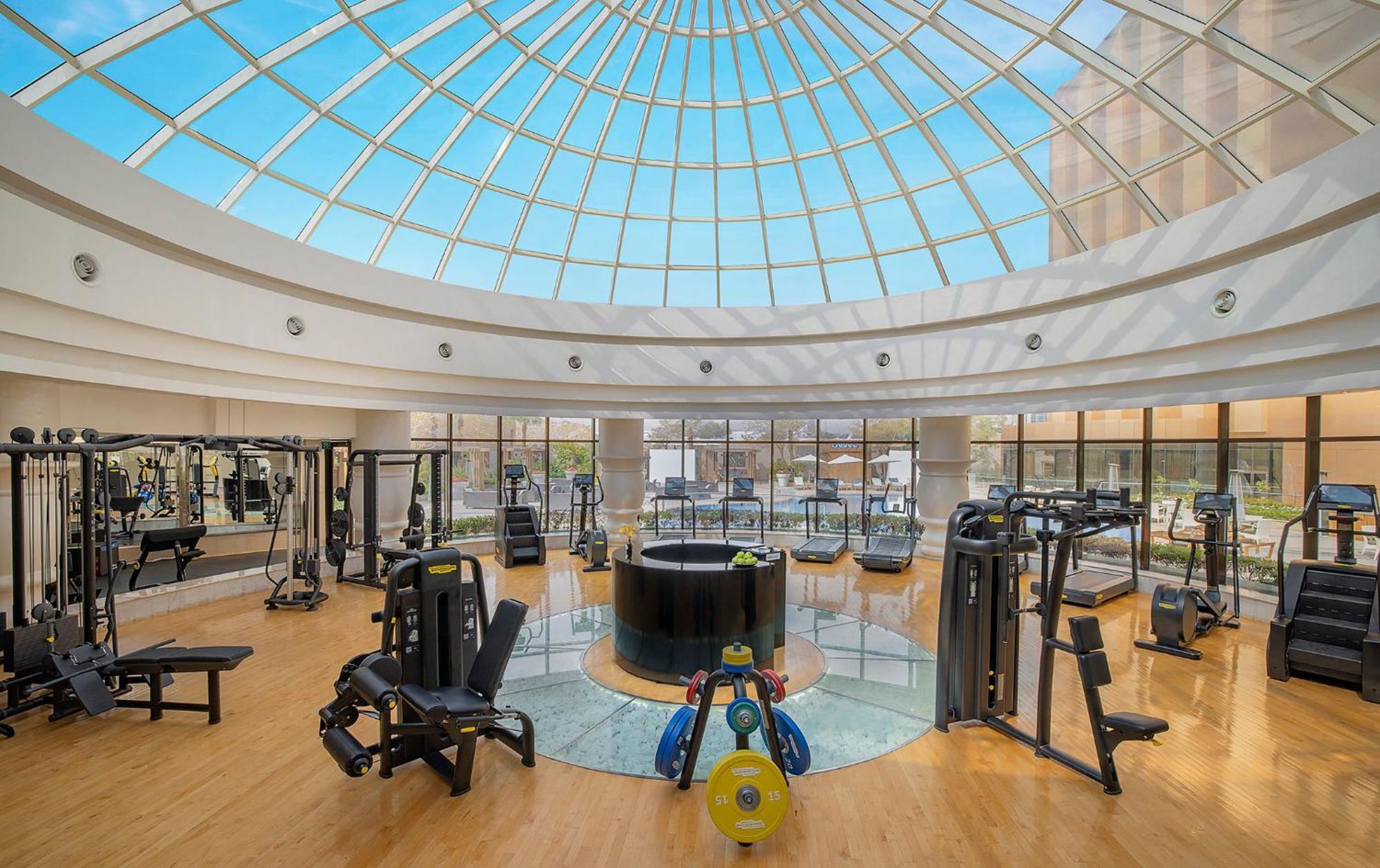 Voco - Riyadh, An Ihg Hotel - فندق فوكو الرياض, احدى فنادق مجموعة إنتركونتيننتال Exterior foto The gym at the hotel