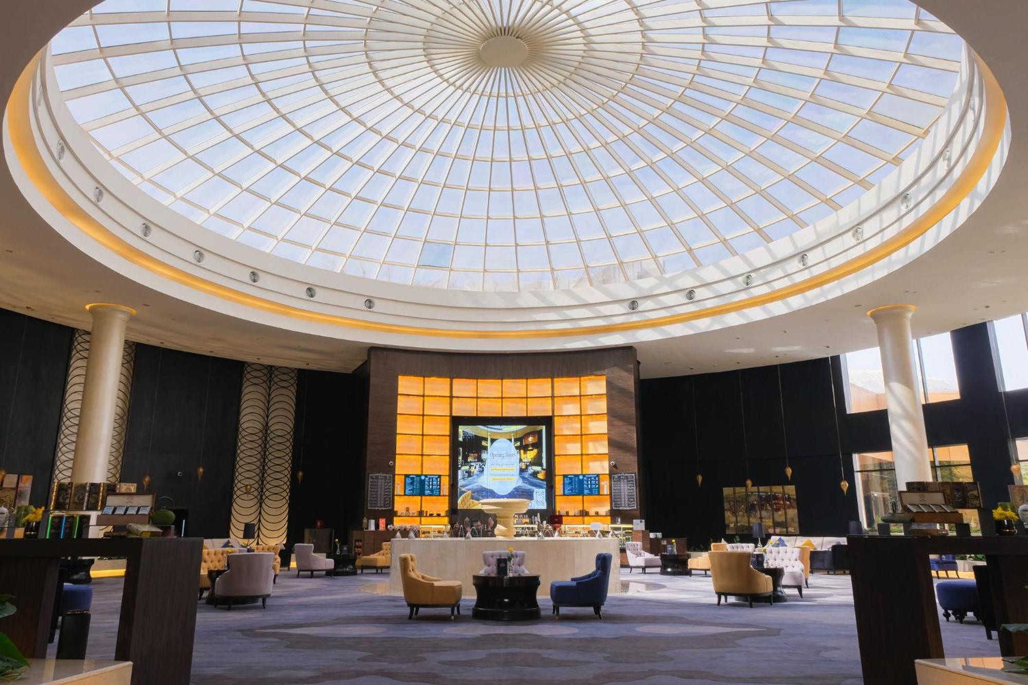Voco - Riyadh, An Ihg Hotel - فندق فوكو الرياض, احدى فنادق مجموعة إنتركونتيننتال Exterior foto The lobby