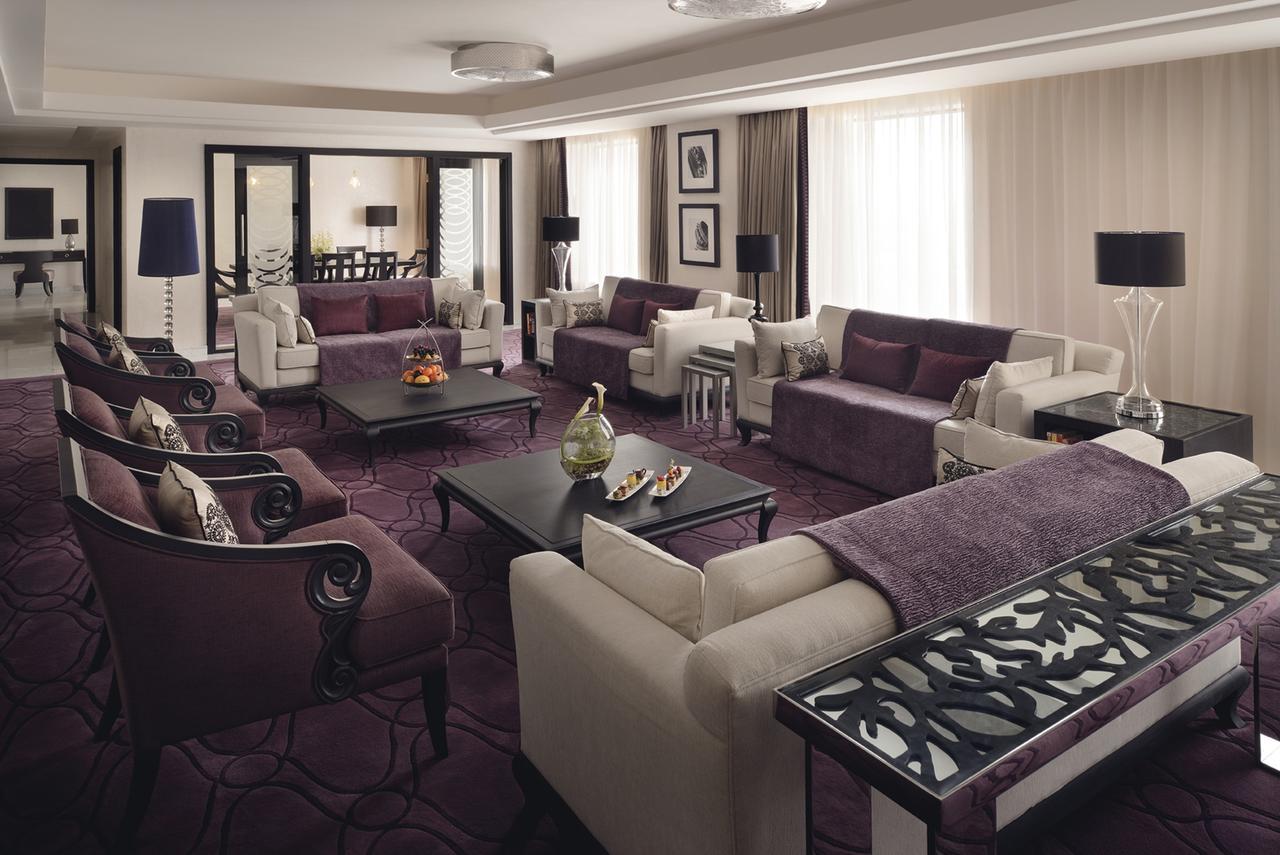 Voco - Riyadh, An Ihg Hotel - فندق فوكو الرياض, احدى فنادق مجموعة إنتركونتيننتال Exterior foto The interior of a suite at the Mandarin Oriental, Munich