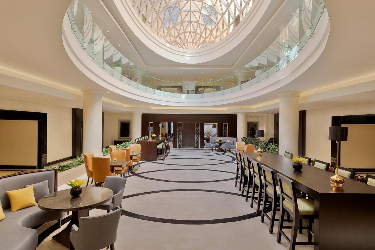 Voco - Riyadh, An Ihg Hotel - فندق فوكو الرياض, احدى فنادق مجموعة إنتركونتيننتال Exterior foto The Concourse