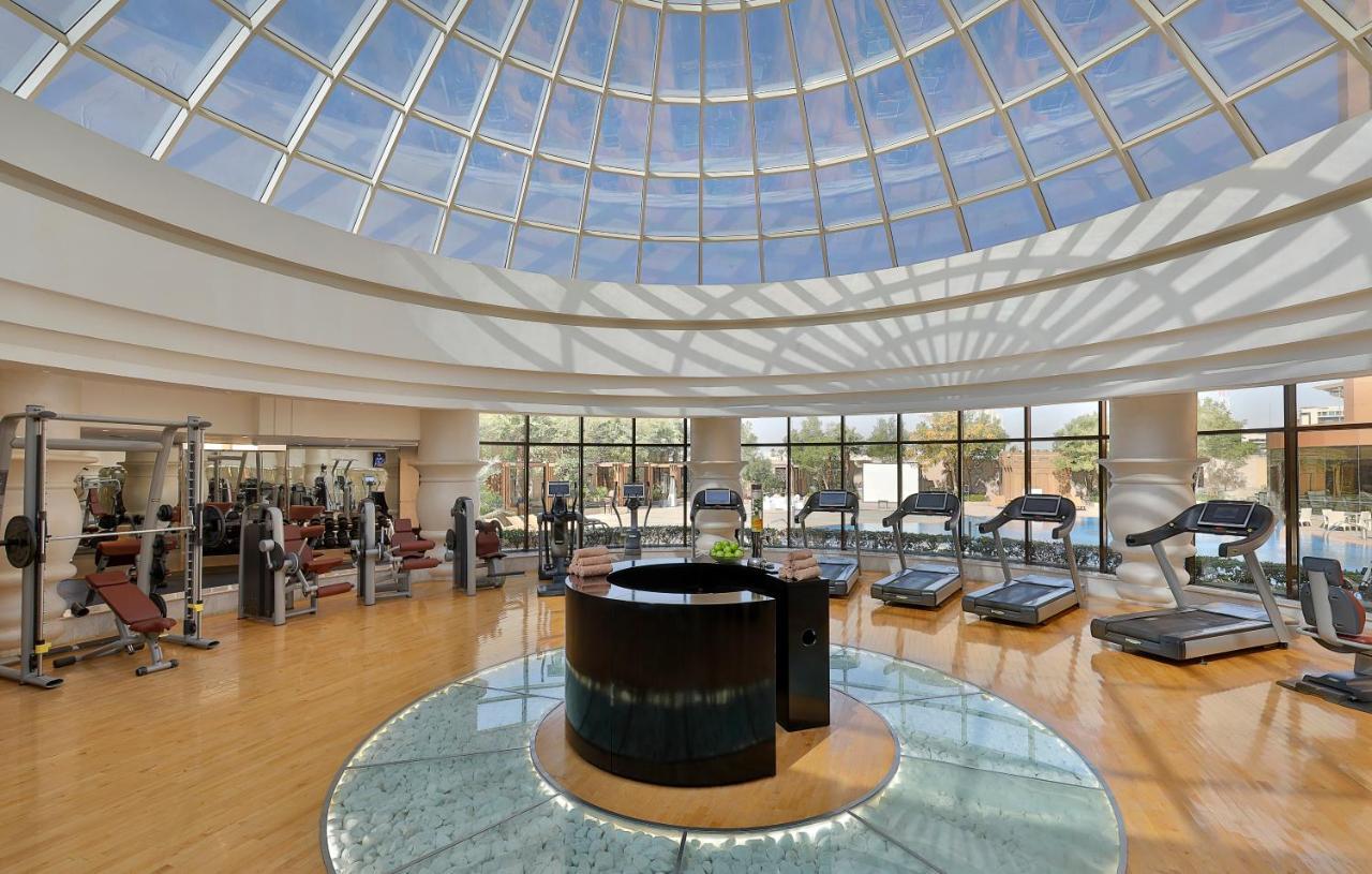 Voco - Riyadh, An Ihg Hotel - فندق فوكو الرياض, احدى فنادق مجموعة إنتركونتيننتال Exterior foto The gym at the Four Seasons Hotel, Cairo