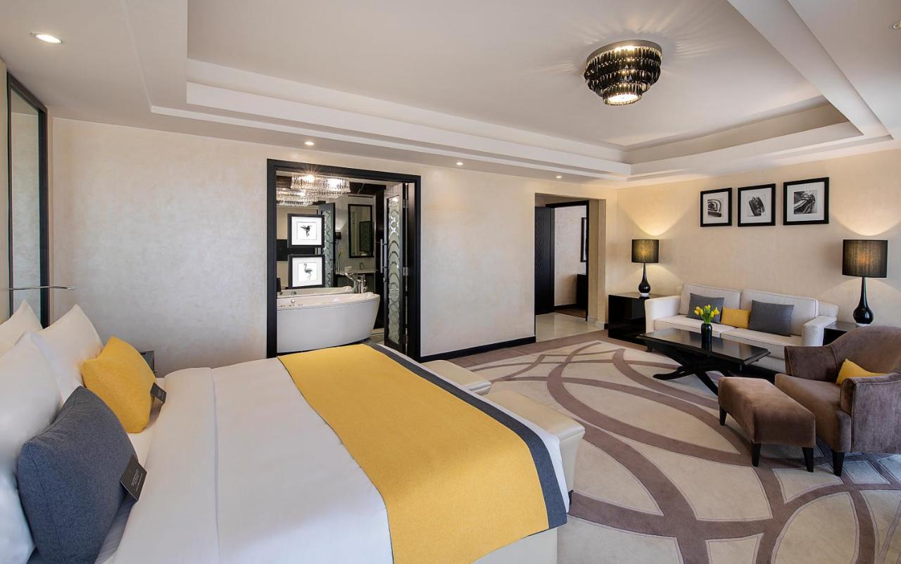 Voco - Riyadh, An Ihg Hotel - فندق فوكو الرياض, احدى فنادق مجموعة إنتركونتيننتال Exterior foto Suite